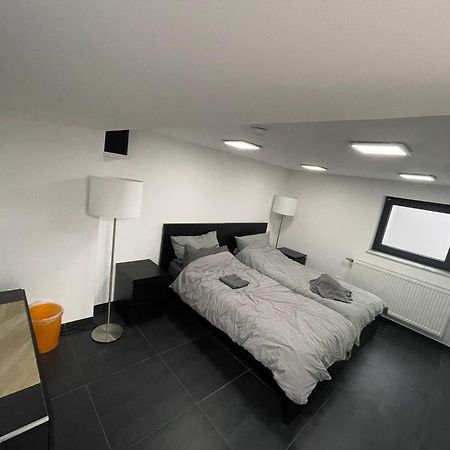 Blauer Stein Apartments Doppelzimmer 2 Pulheim Eksteriør billede